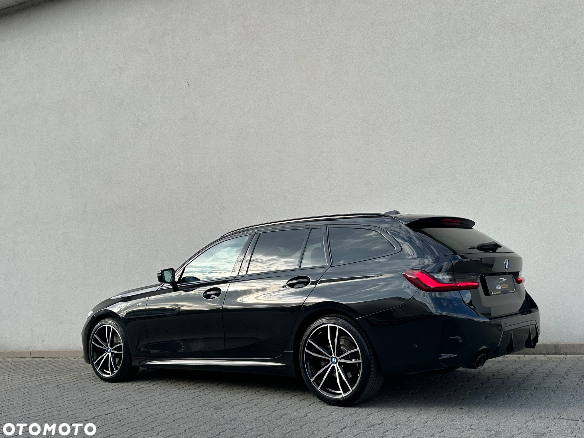 BMW Seria 3 320d xDrive M Sport sport - 9