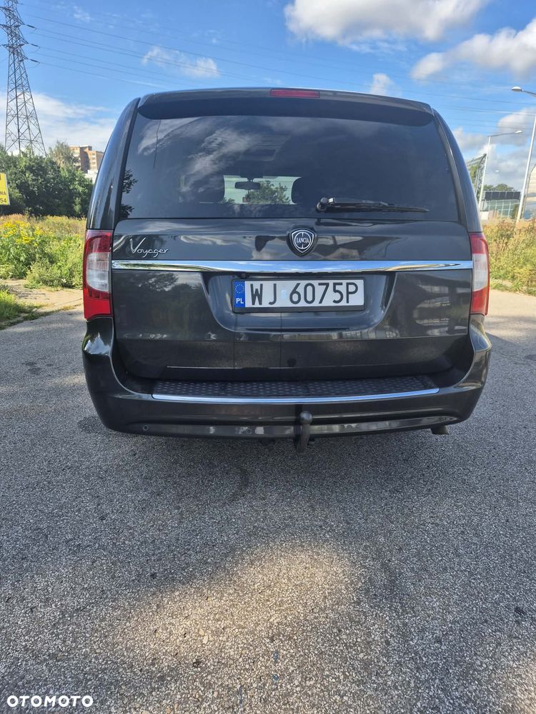 Lancia Voyager 2.8CRD Gold - 3