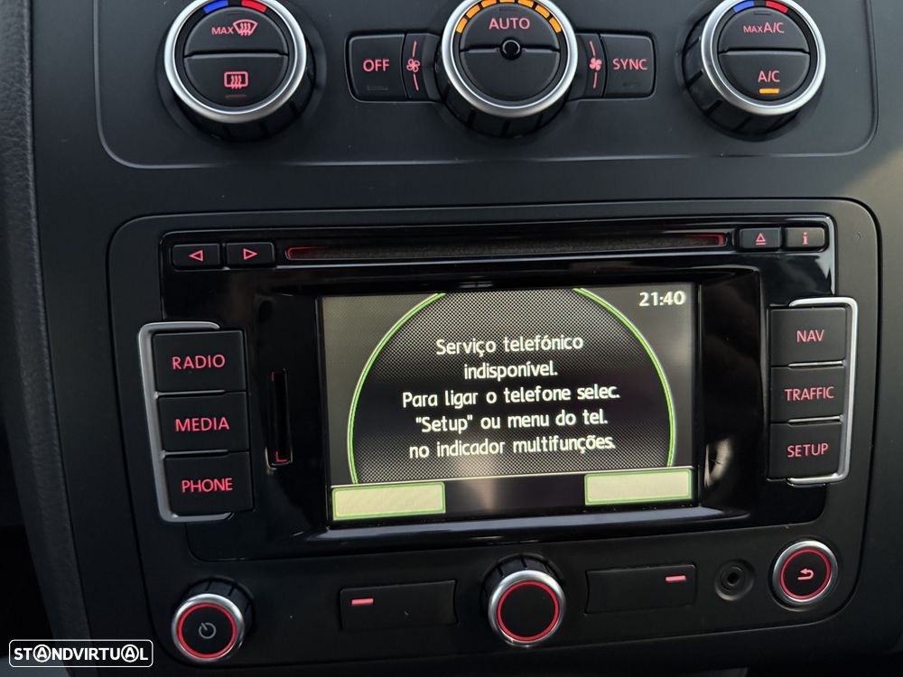 VW Touran 1.6 TDI DPF DSG Cup - 34