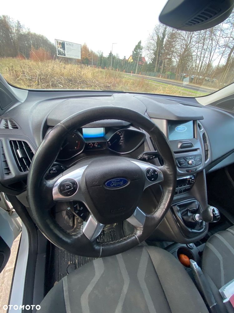 Ford Transit Connect - 10