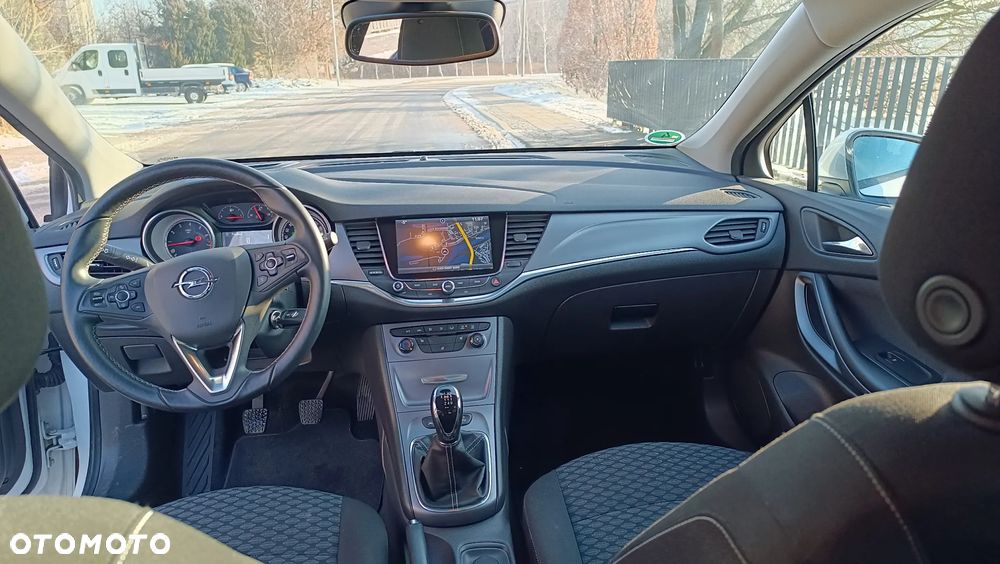 Opel Astra 1.4 Turbo Start/Stop Business - 34
