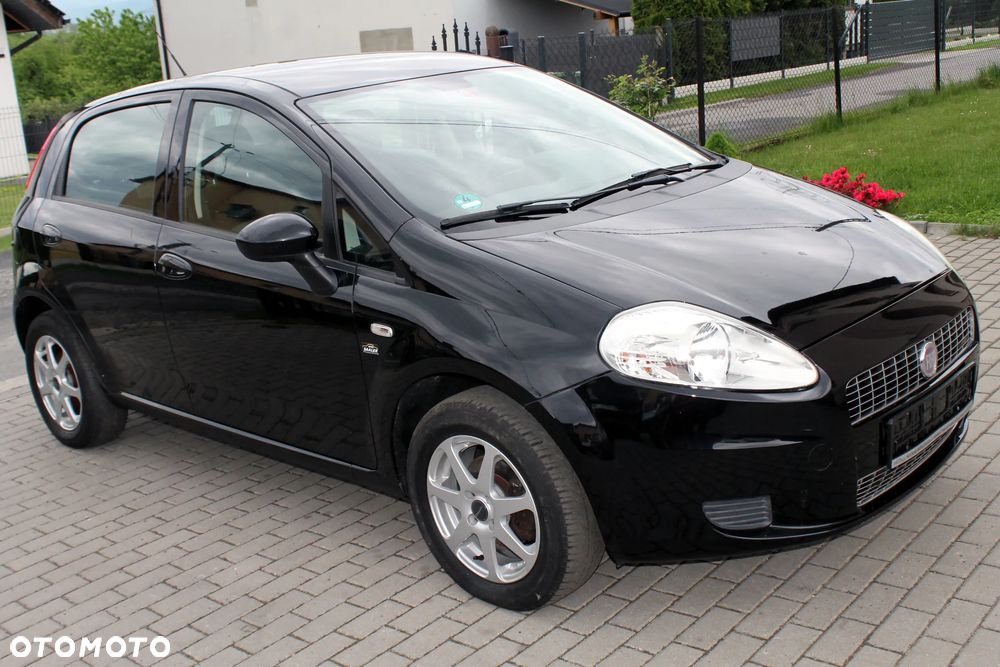 Fiat Punto 1.4 16V Dynamic - 3