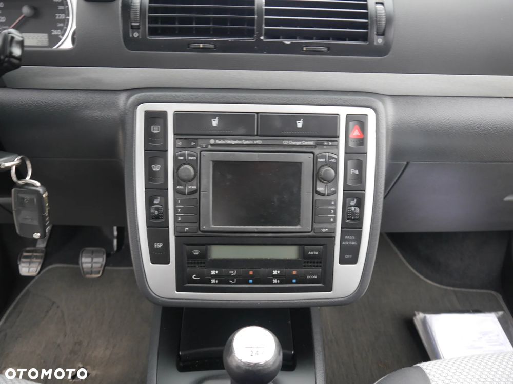 Volkswagen Sharan 1.8 5V Turbo Freestyle - 24