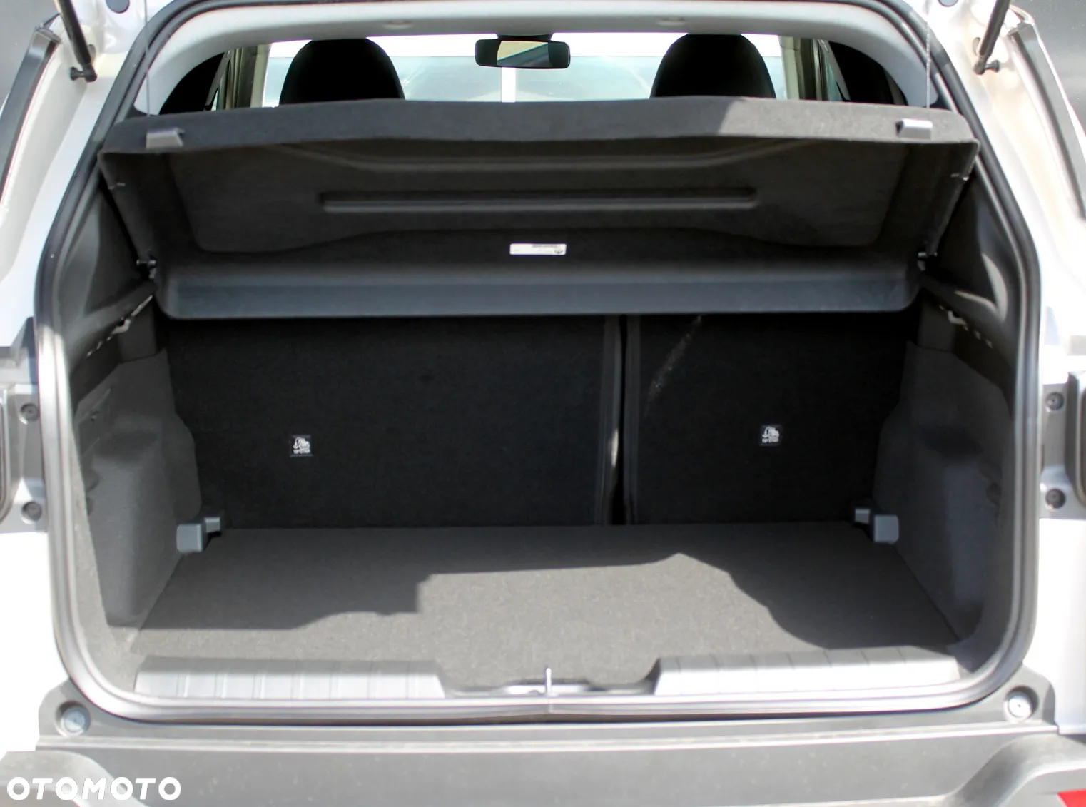 Jeep Avenger 1.2 T3 mHEV Altitude Winter Edition FWD eDCT6 - 9