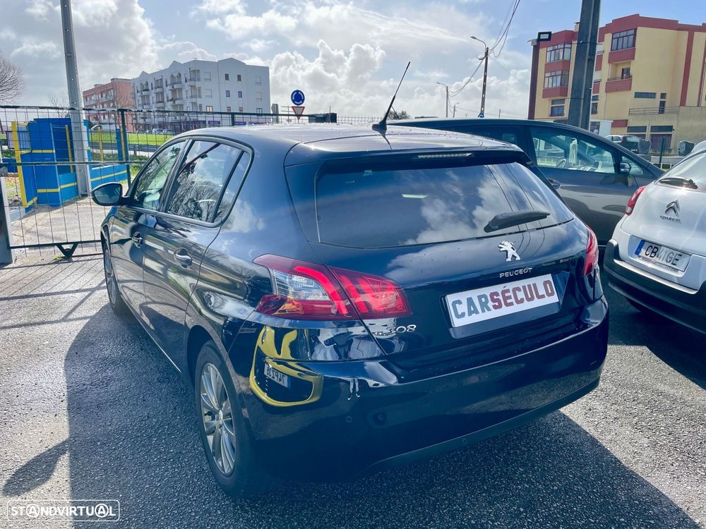 Peugeot 308 1.2 PureTech Style - 4
