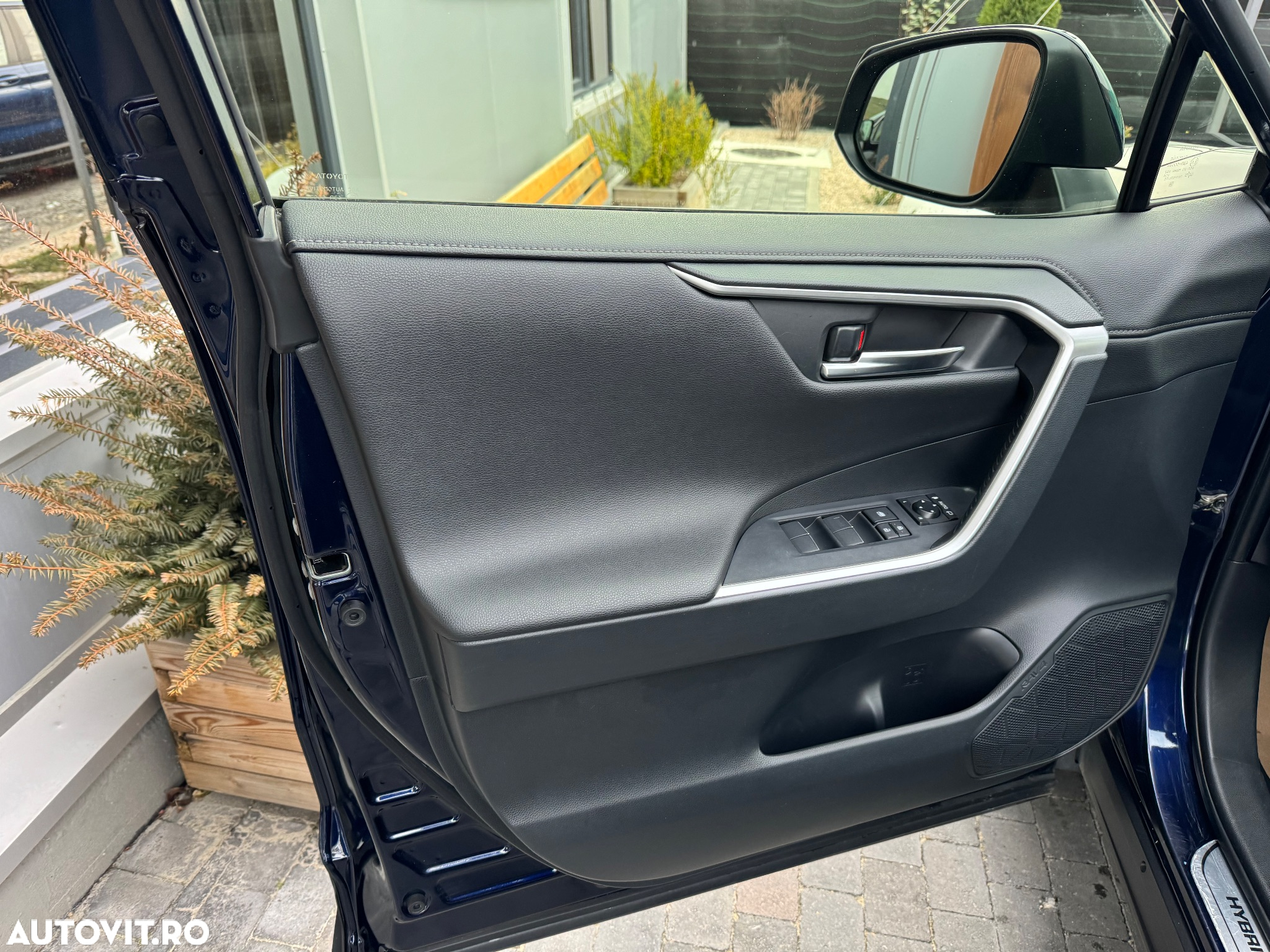 Toyota RAV4 2.5 4x4 Hybrid Comfort - 24