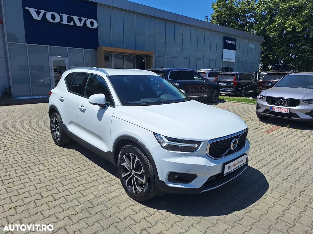 Volvo XC 40 T4 Geartronic Momentum Pro - 6