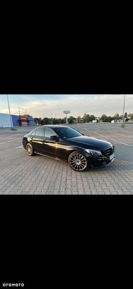 Mercedes-Benz Klasa C 300 7G-TRONIC - 12