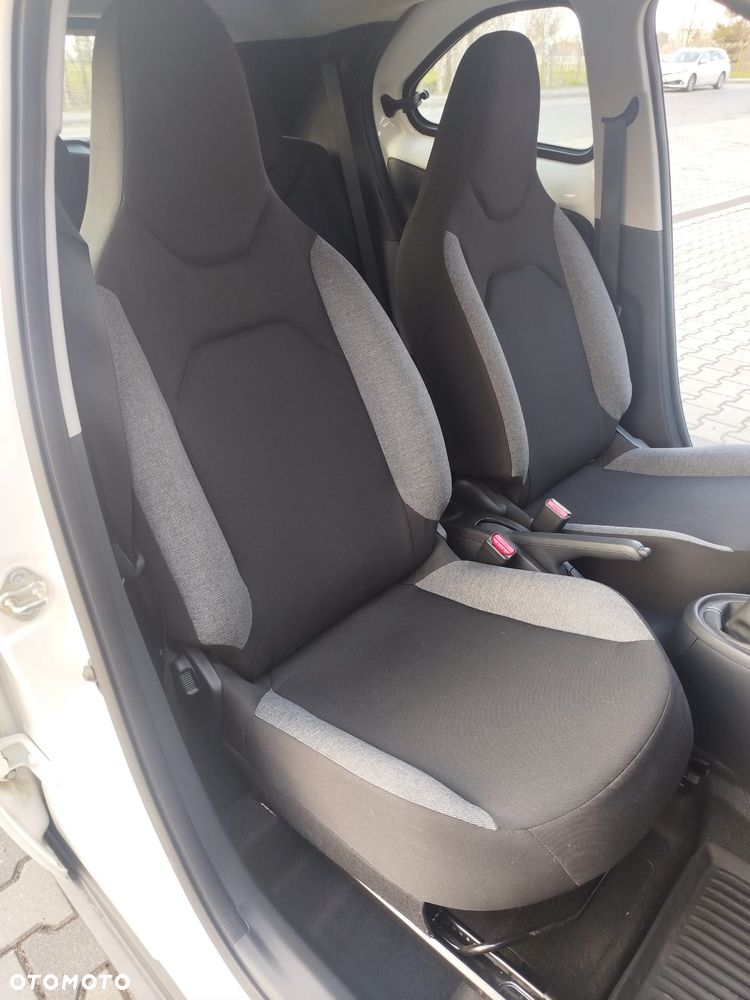 Toyota Aygo 1.0 VVT-i Color Edition - 20