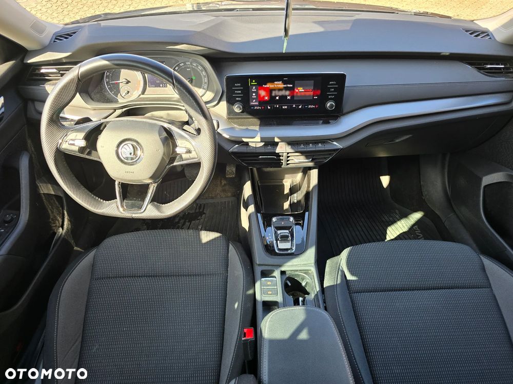 Skoda Octavia 2.0 TDI Selection DSG - 12