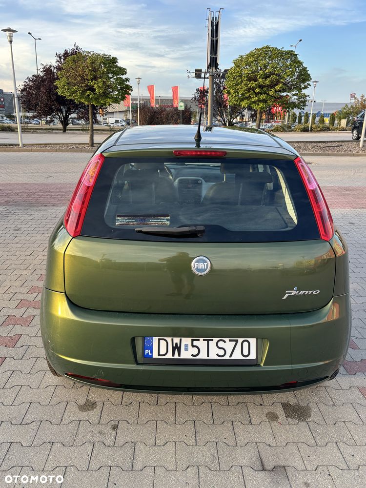 Fiat Grande Punto - 5