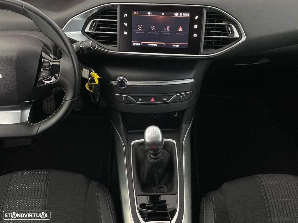 Peugeot 308 SW 1.2 PureTech Allure - 15