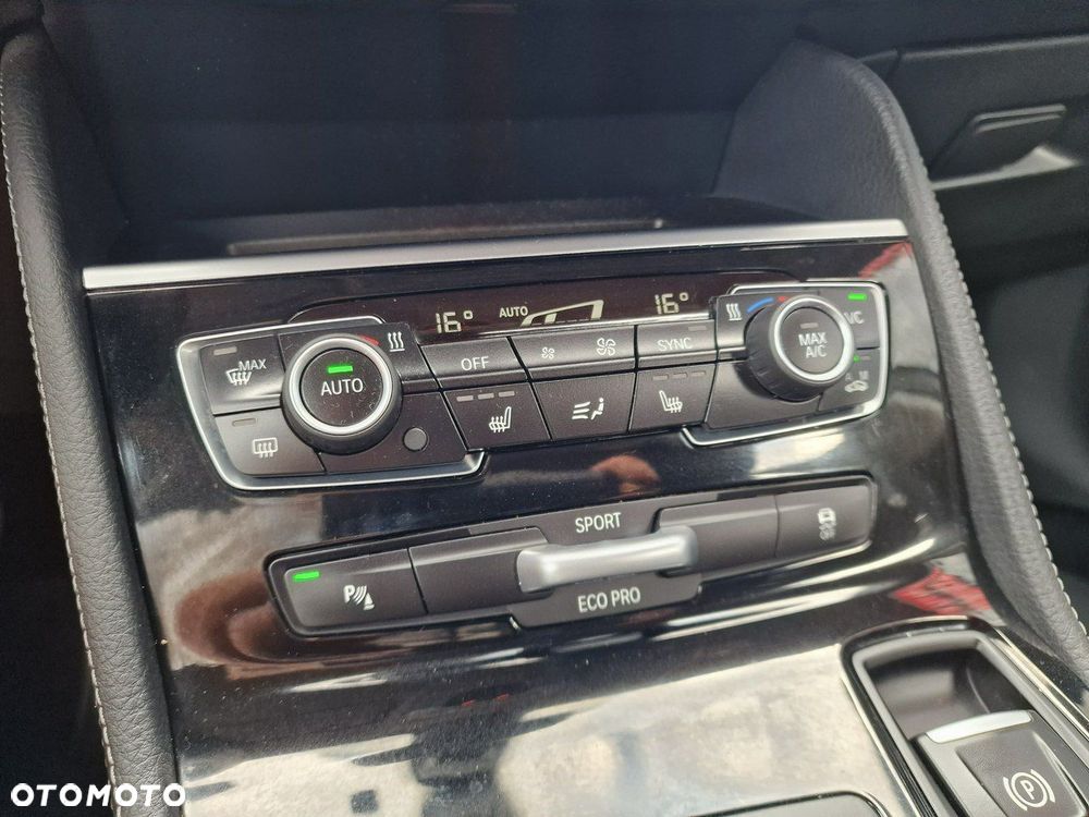 BMW Seria 2 218d Active Tourer Sport-Aut Sport Line - 31
