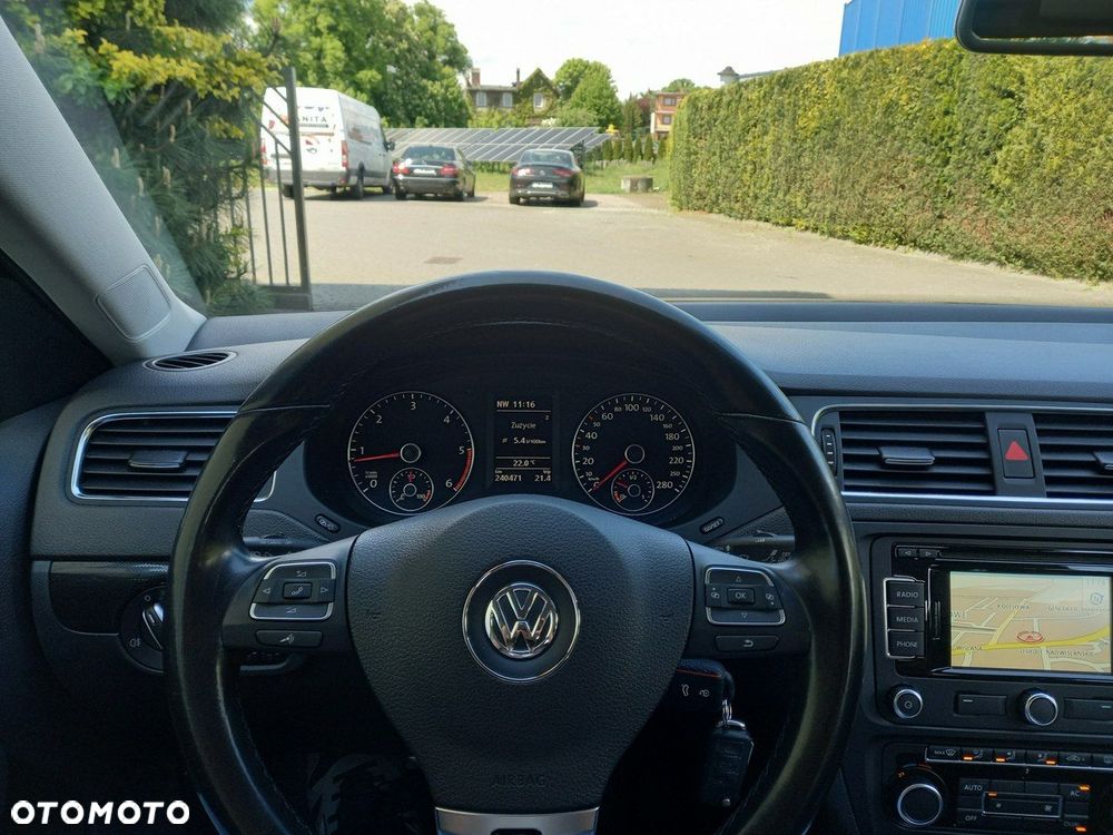 Volkswagen Jetta 1.6 TDI DPF Highline - 31