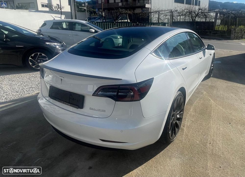 Tesla Model 3 Long Range AWD Dual Motor Performance - 10