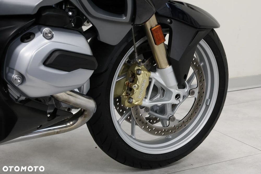 BMW R - 33