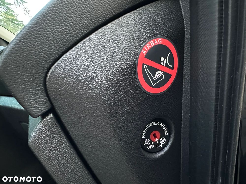 Ford B-MAX - 31