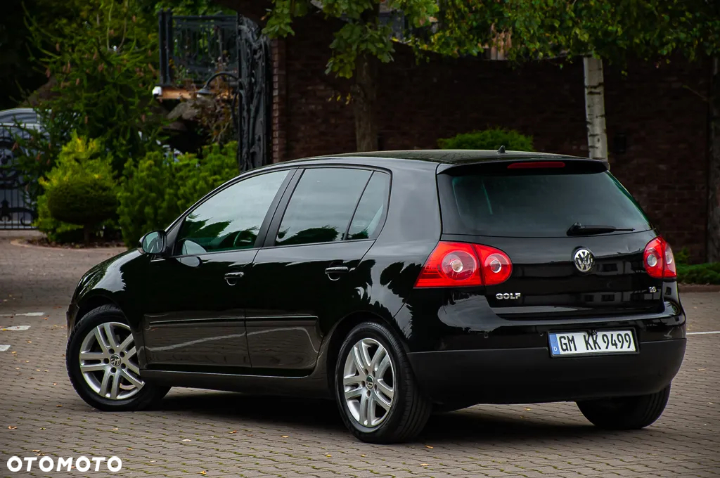 Volkswagen Golf 1.6 Comfortline - 22