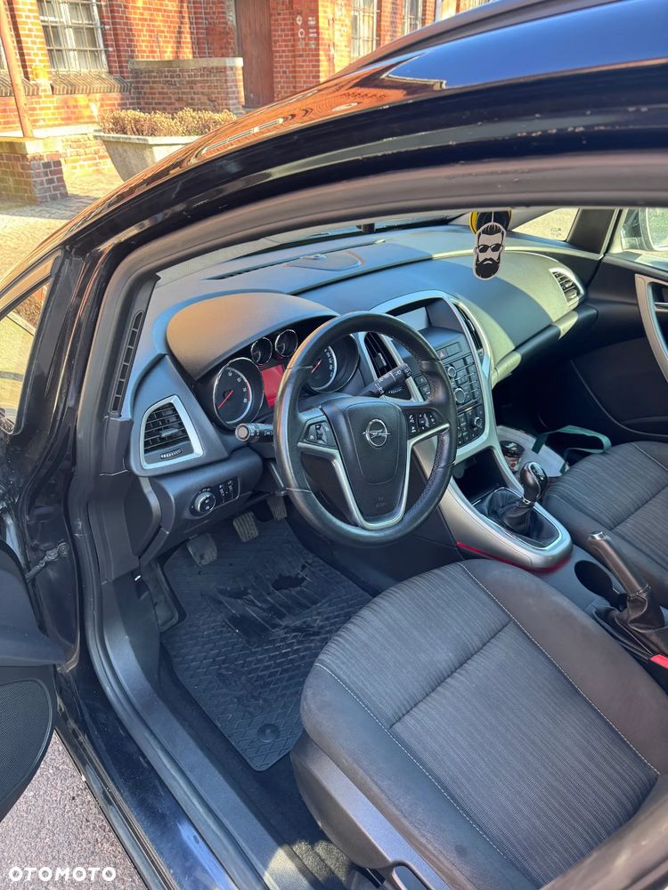 Opel Astra 1.4 T Enjoy - 2