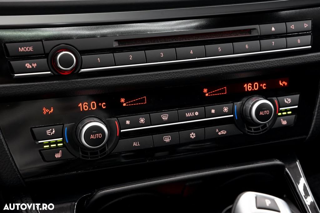 BMW Seria 5 520d - 36