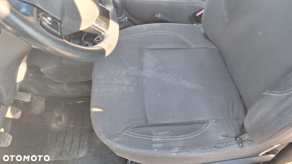 Dacia Lodgy 1.2 TCe Laureate - 8