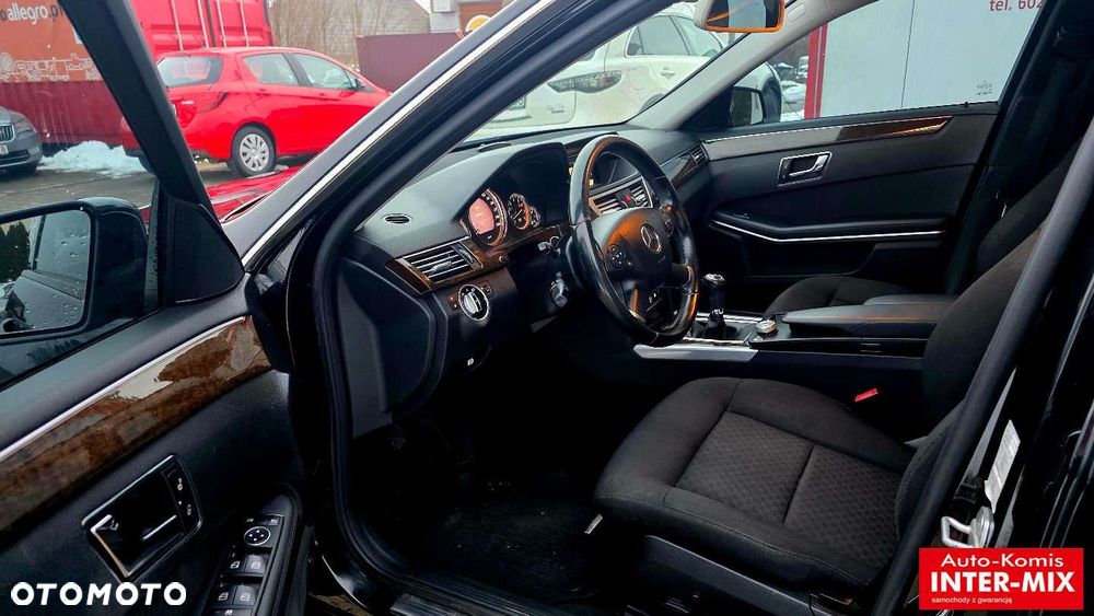 Mercedes-Benz Klasa E - 22