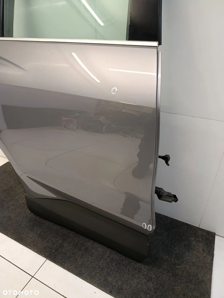 Drzwi prawe tył tylne Audi Q4 e-tron etron - 6