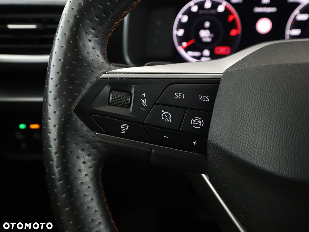 Seat Leon 1.5 eTSI ACT OPF DSG FR - 32