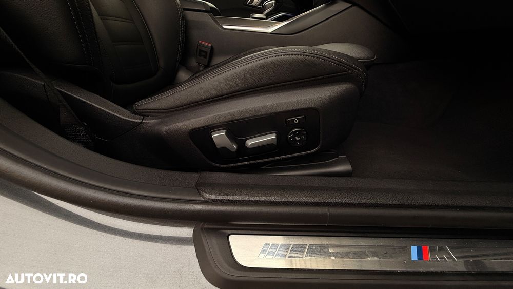 BMW Seria 3 330i AT - 21