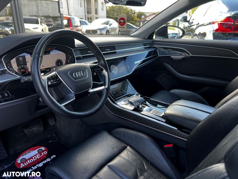 Audi A8 - 5