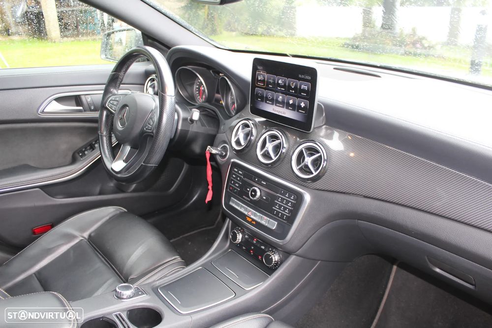 Mercedes-Benz CLA 200 d Shooting Brake AMG Line Aut. - 28