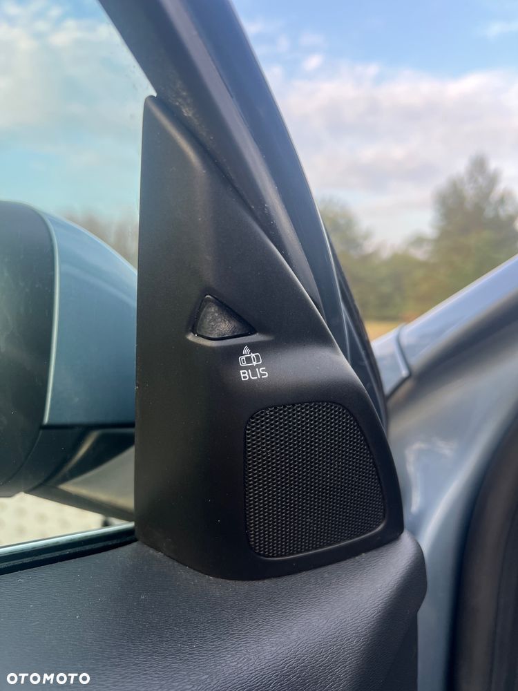 Volvo V60 D6 AWD Plug-in Hybrid Summum - 16