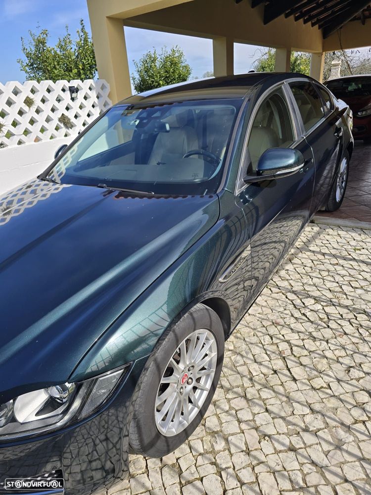 Jaguar XF 2.0 D Prestige - 19