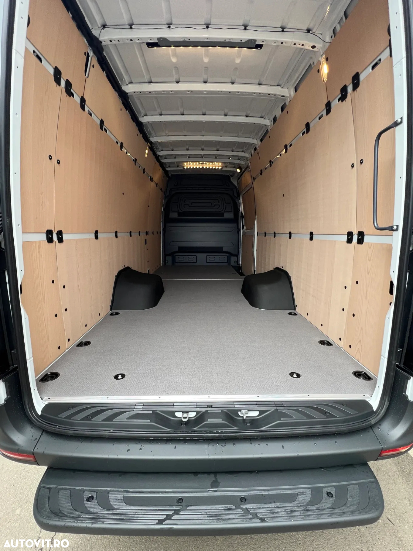 Mercedes-Benz Sprinter 517 - furgon - roata dubla - detarat - 23