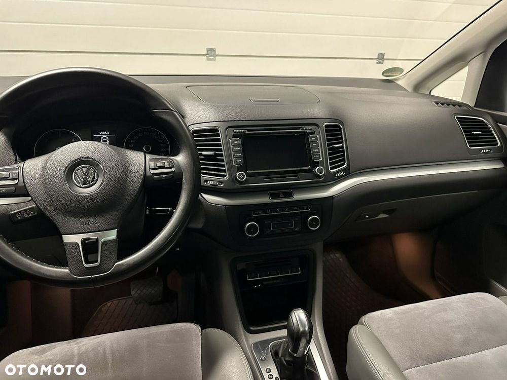 Volkswagen Sharan 2.0 TDI Highline DSG - 11