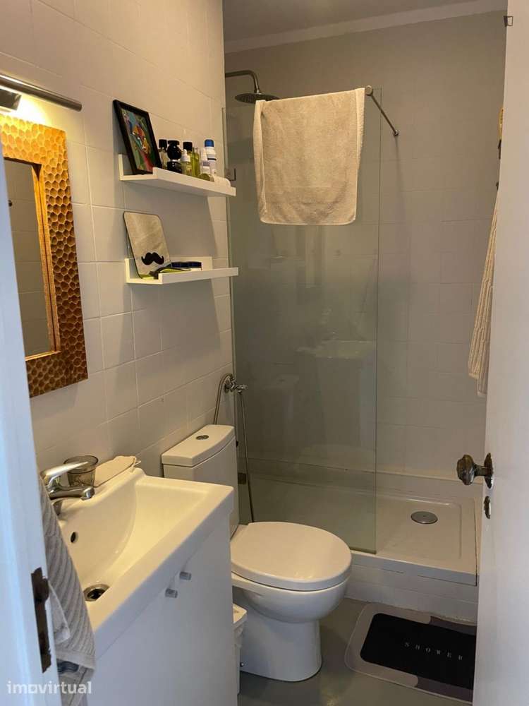 Quarto - localizado em Carcavelos Lisbon - Grande imagem: 2/12