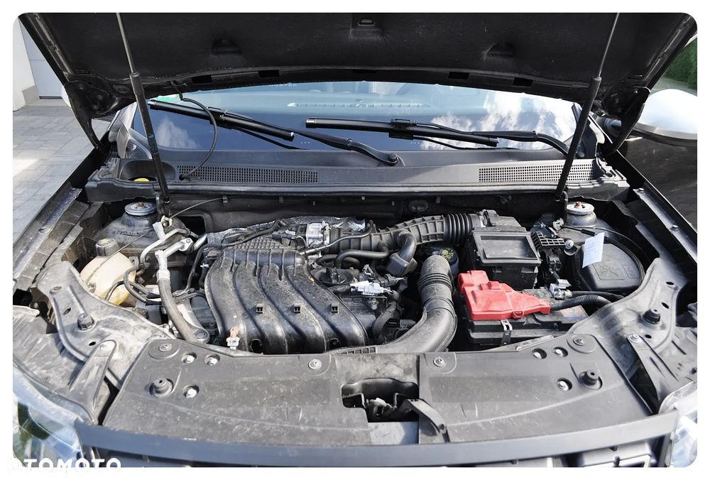 Dacia Duster 1.6 SCe Prestige - 38