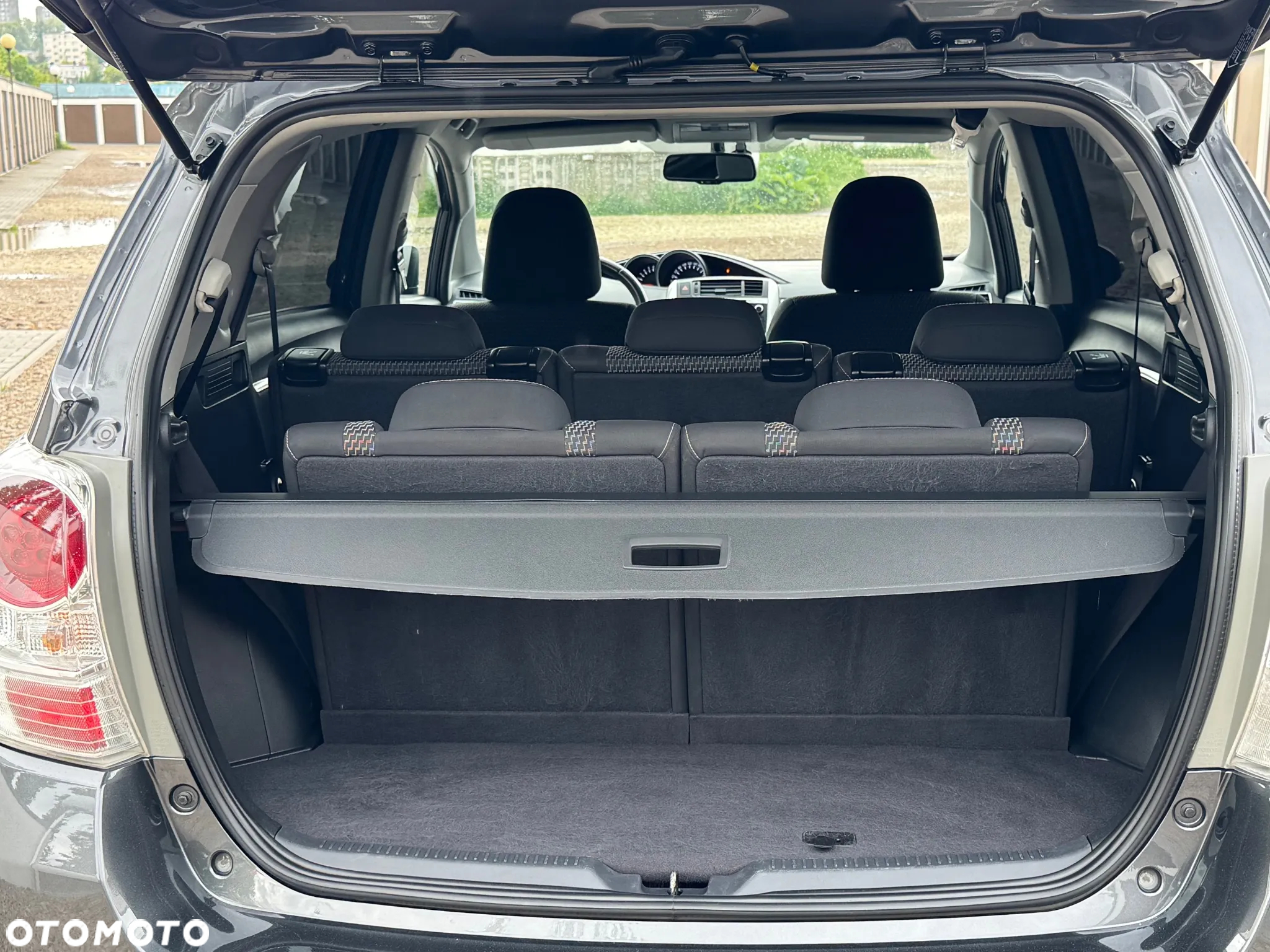 Toyota Verso 1.8 Premium 7os - 19