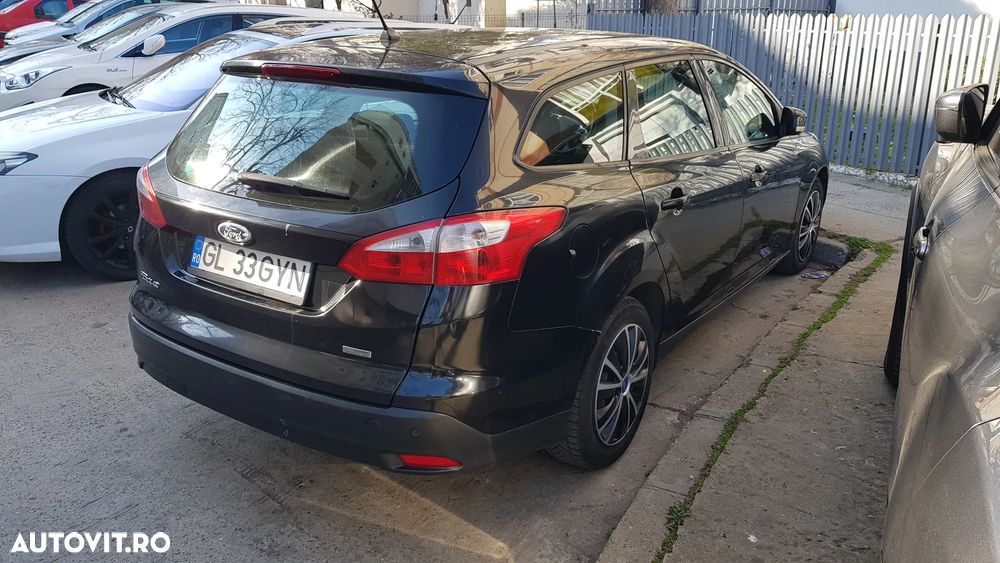 Ford Focus 1.6 TDCi DPF Start-Stopp-System Trend - 11