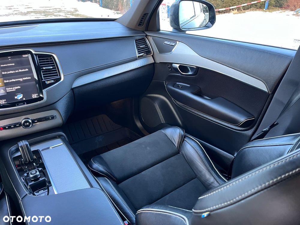 Volvo XC 90 B5 D AWD Ultimate Dark - 12