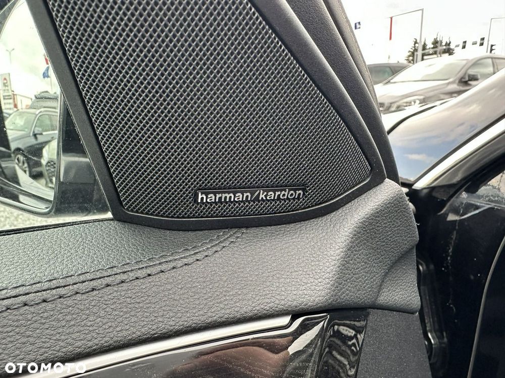 Mercedes-Benz Klasa E - 20