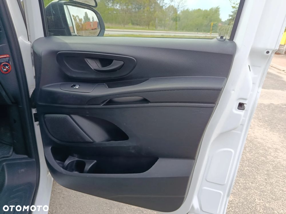 Mercedes-Benz Vito - 14