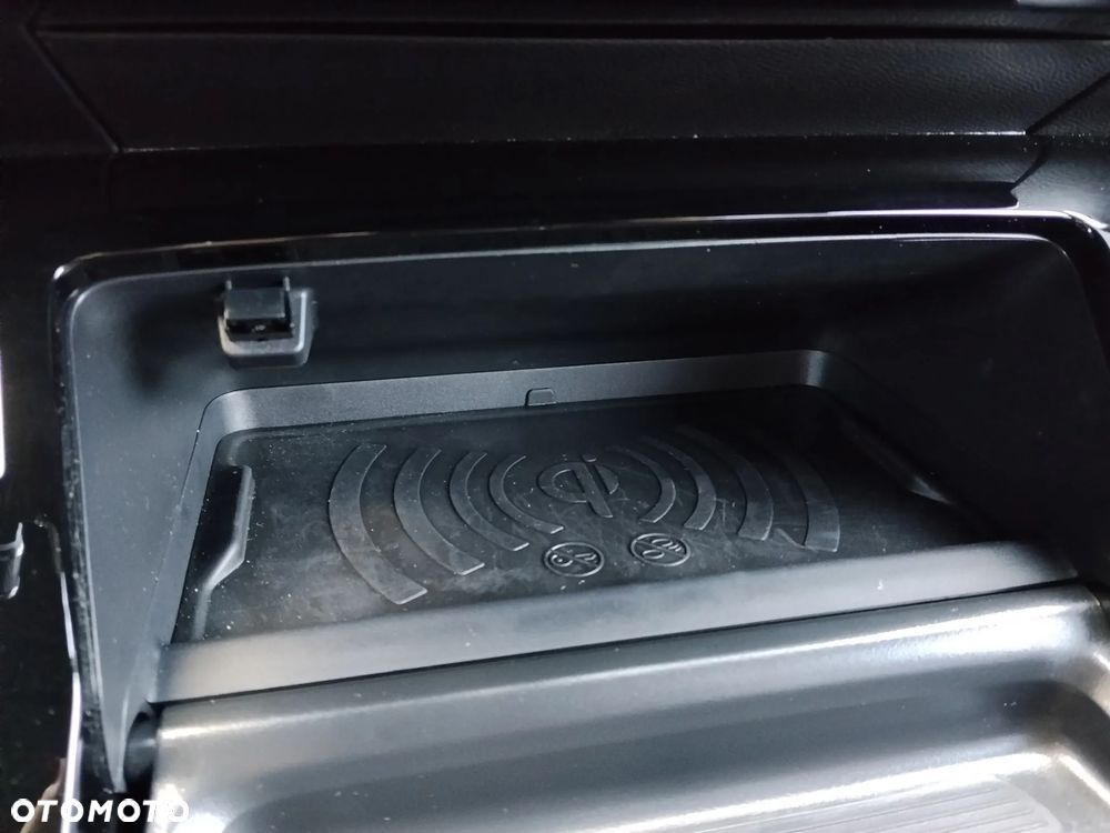 Peugeot 2008 1.2 PureTech GT S&S EAT8 - 28