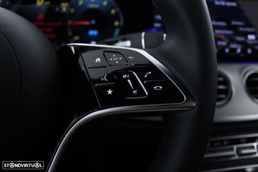 Mercedes-Benz E 300 de Avantgarde - 23