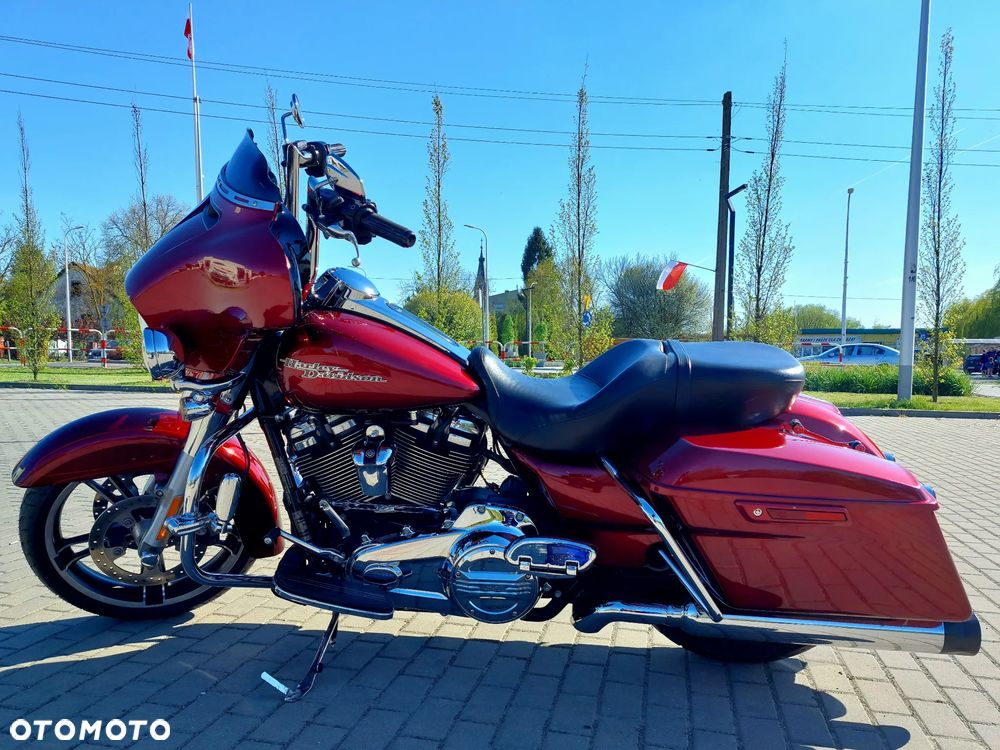 Harley-Davidson FLHXS Special - 4