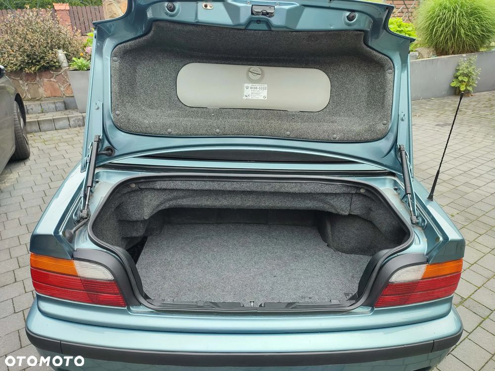 BMW Seria 3 - 11