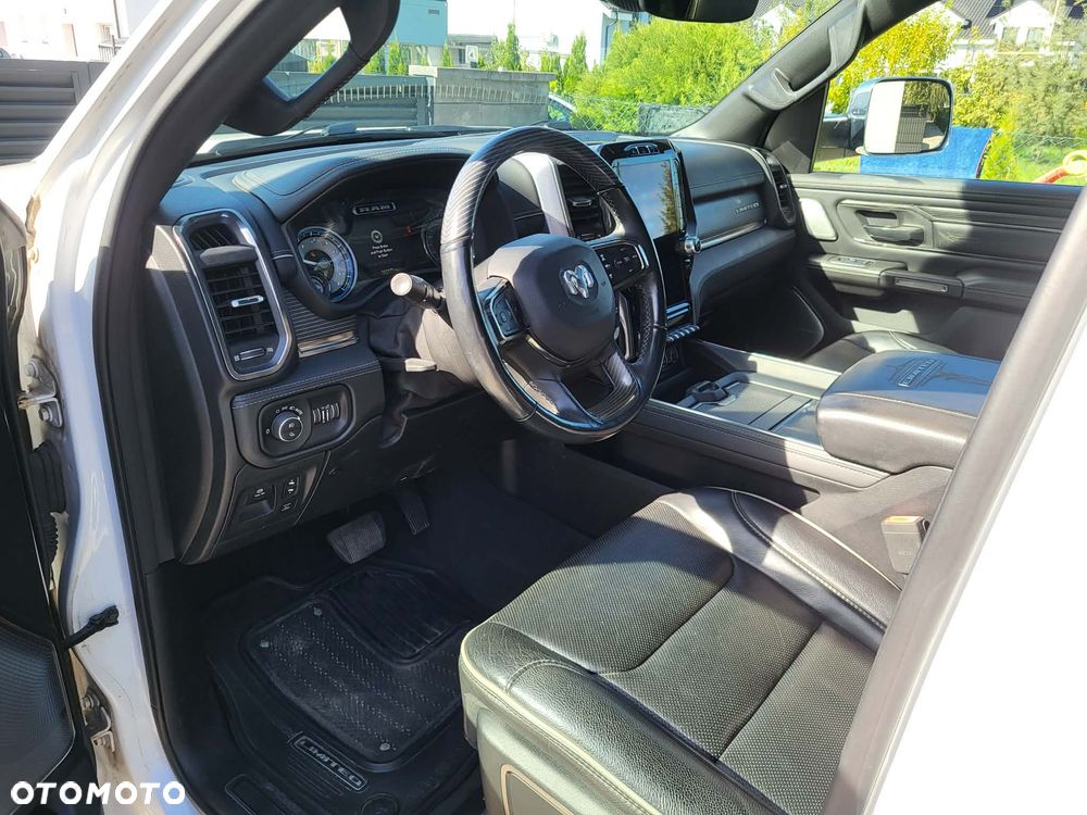 RAM 1500 5.7 Crew Cab Limited - 17