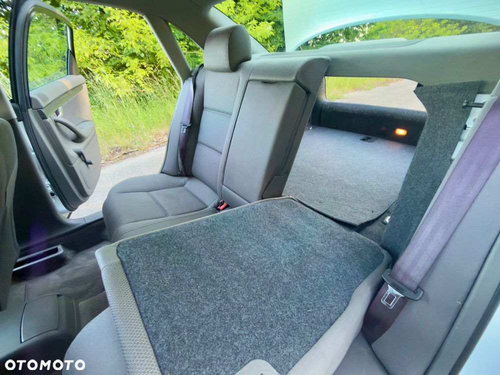 Audi A4 Limousine 1.8T Quattro - 21