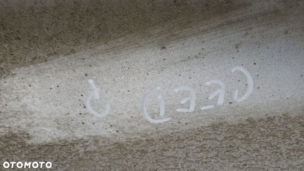 BŁOTNIK PRAWY PRZEDNI KIA CEED 9S - 14