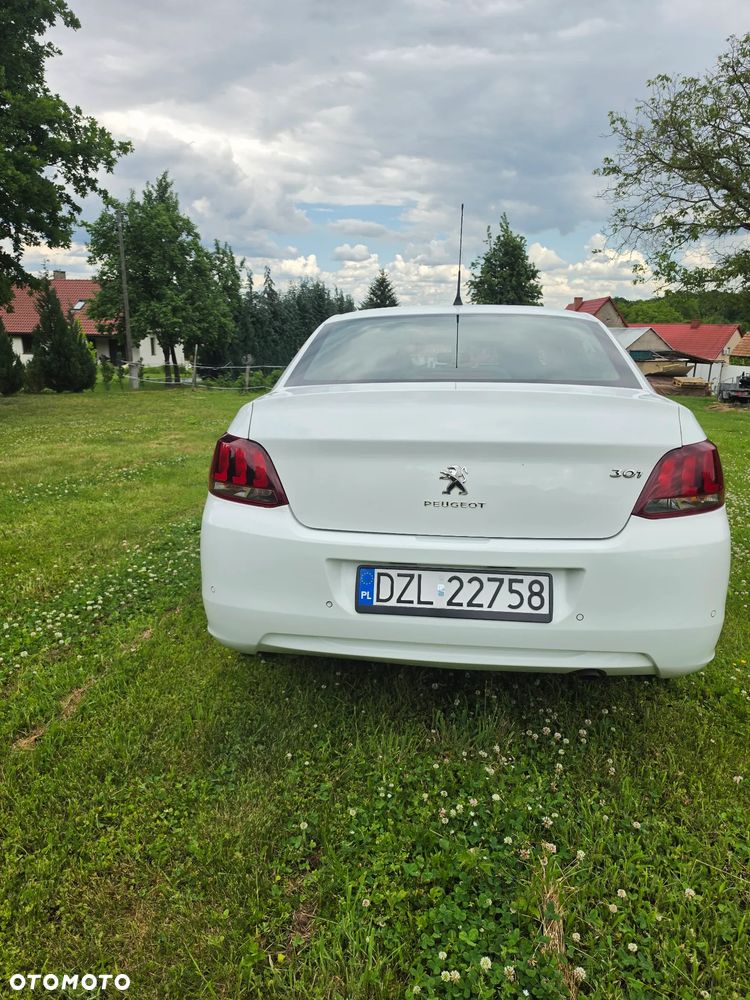 Peugeot 301 1.6 BlueHDi Active - 7